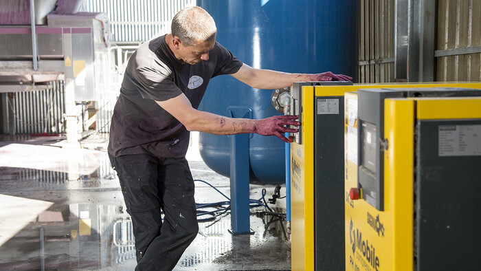 Kaeser SK 25 rotary screw compressor at Teusner Wines